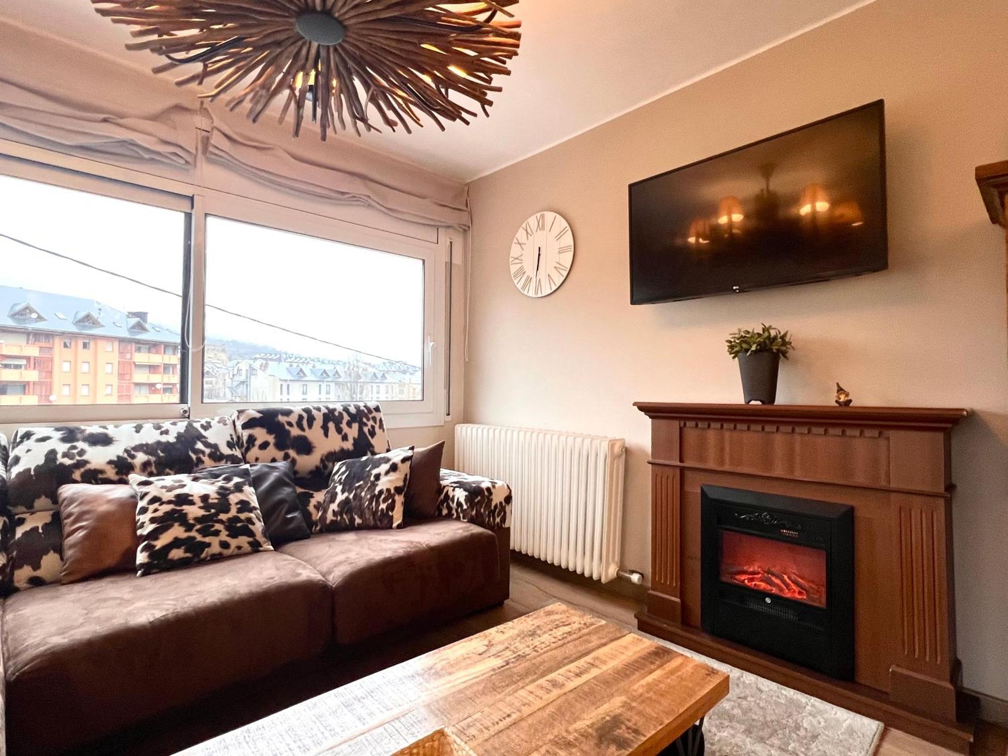 Apartament Les Vernedes - L'Amfitriona ソート エクステリア 写真
