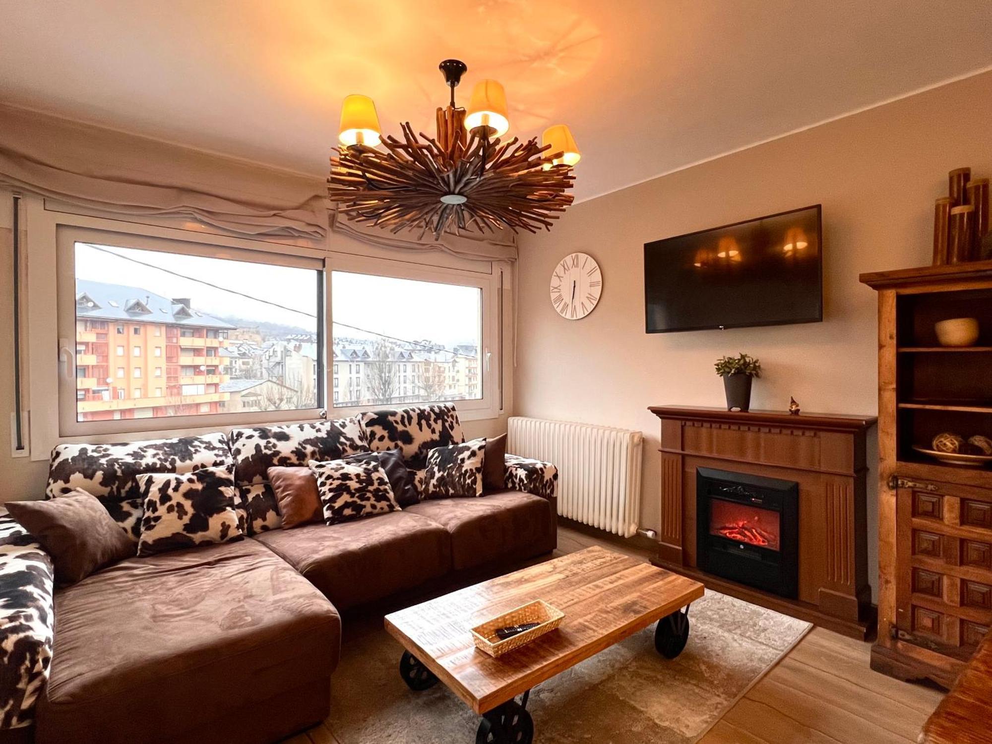 Apartament Les Vernedes - L'Amfitriona ソート エクステリア 写真